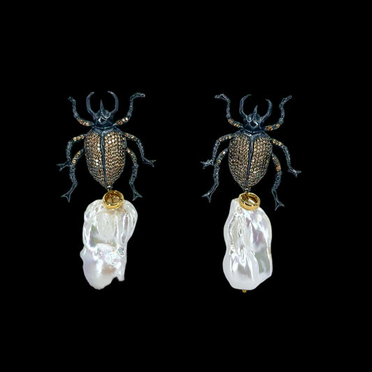 Barok İncili Gümüş Şampanya Scarab Küpe