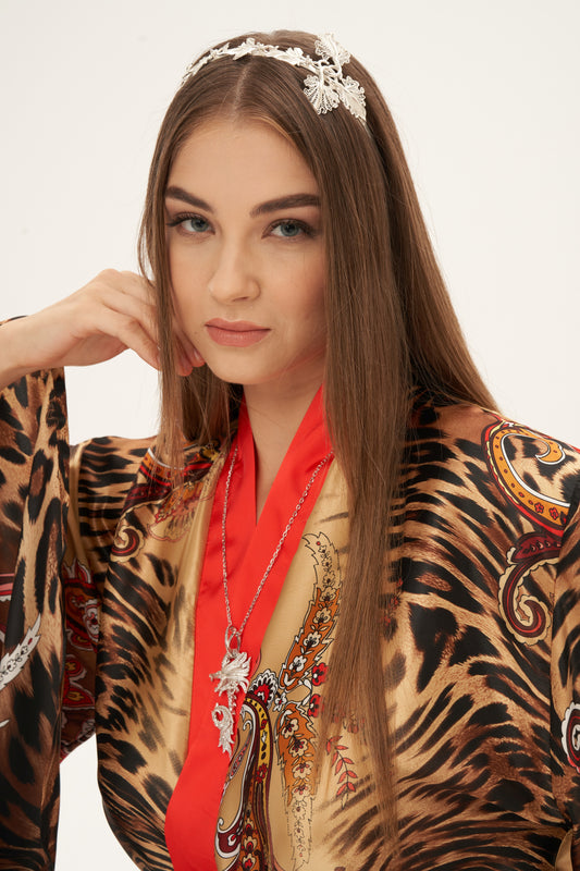 Beyaz Taşlı Silver Dragon Kolye