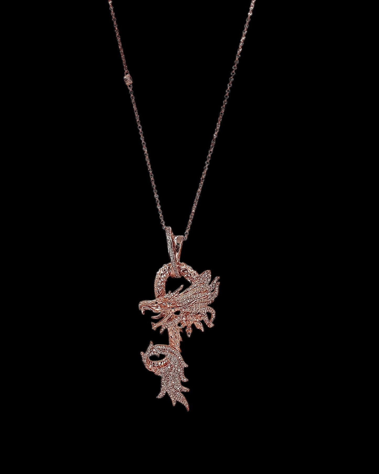 Beyaz Taşlı Rose Dragon Kolye