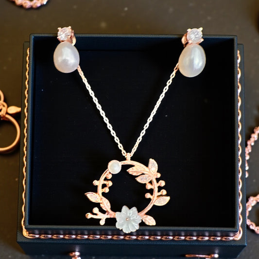 Aşkın Sonsuz Döngüsü Altın Kaplama Kolye Küpe Gümüş Set