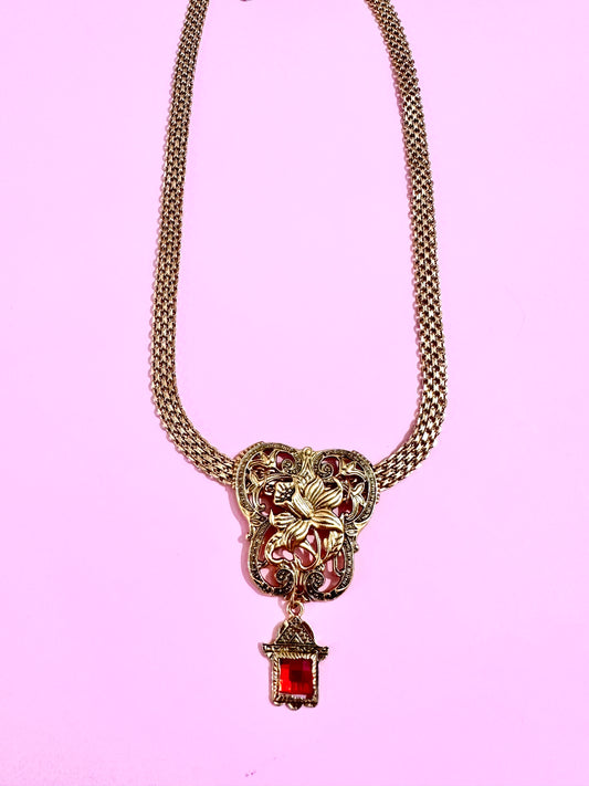 Kırmızı Antik Kolye