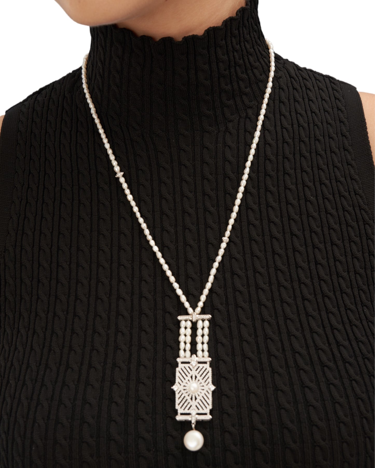 Zirconia Pearl Necklace