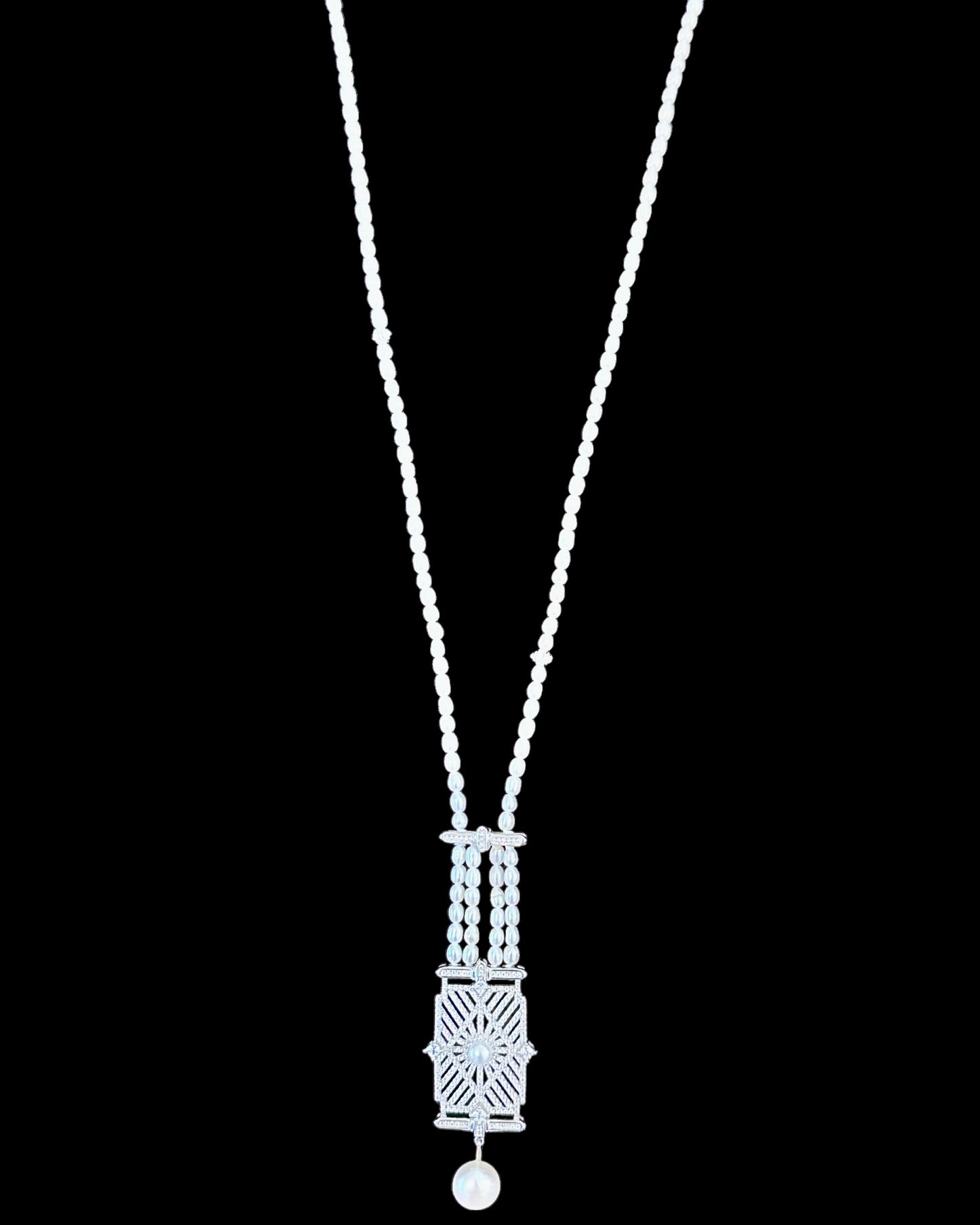 Zirconia Pearl Necklace