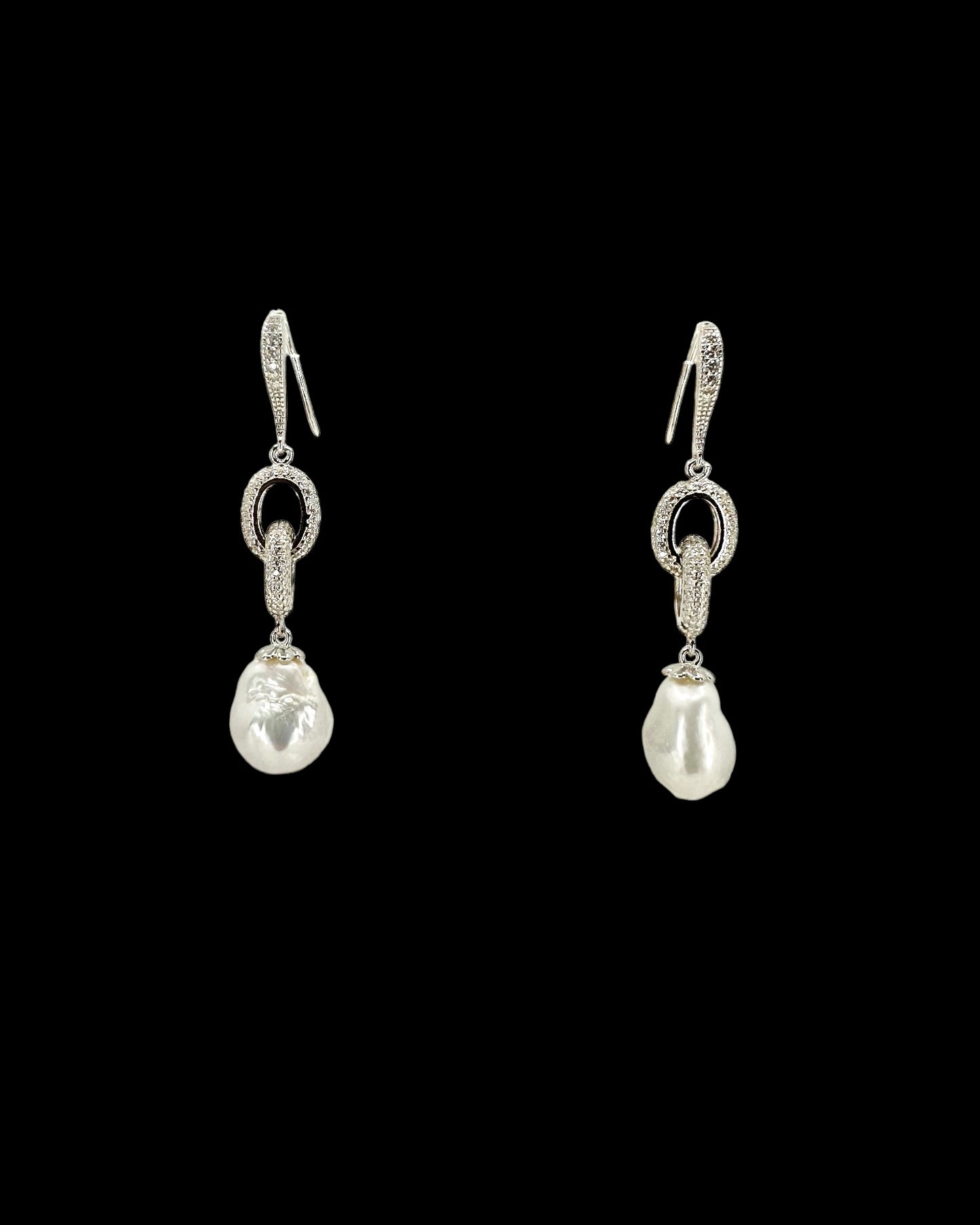 İncili Silver Zincir Küpe