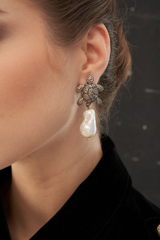 Barok İncili Gümüş Şampanya Kaplumbağa Küpe