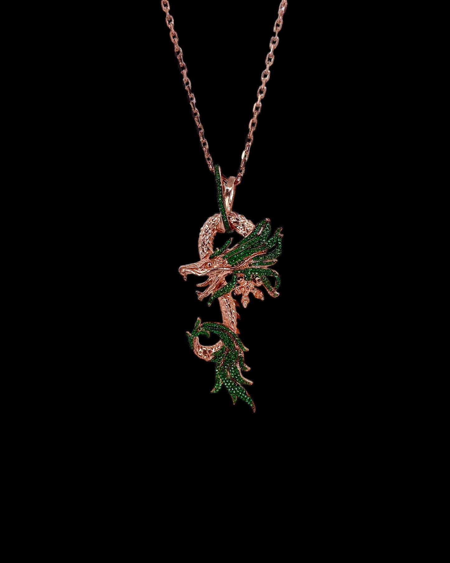 Yeşil Taşlı Rose Dragon Kolye