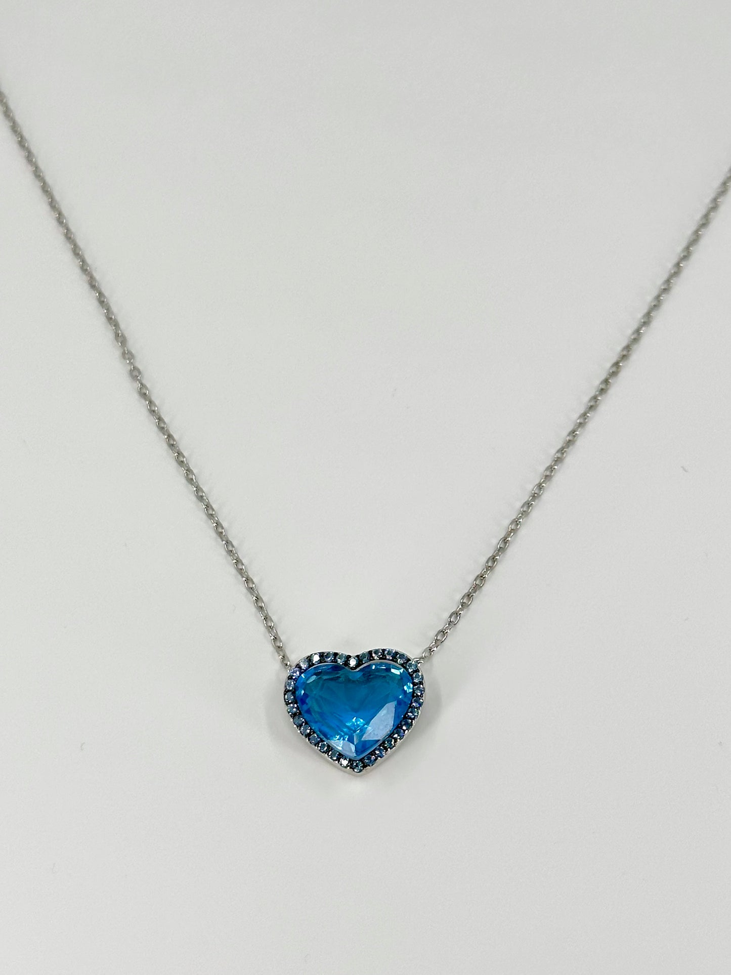 Okyanusun Kalbi Kolye