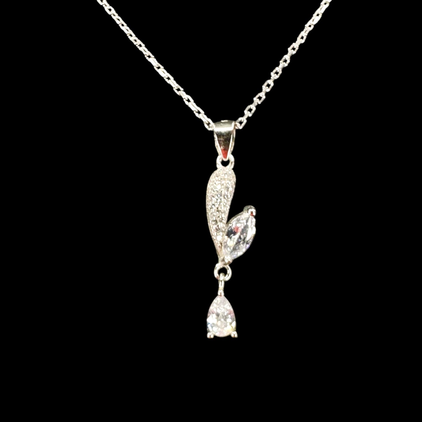 Aşkın Damlası Kolye Küpe Gümüş Set