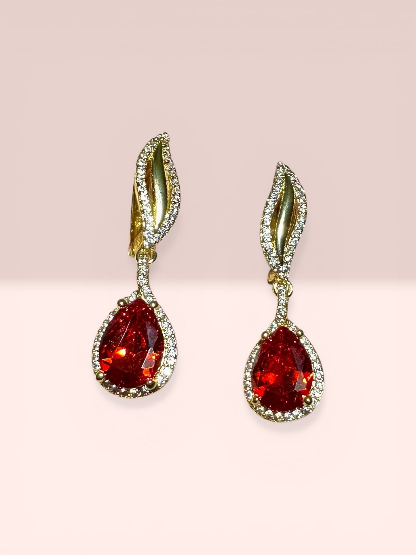 Halef Yıldız Kırmızı Küpe