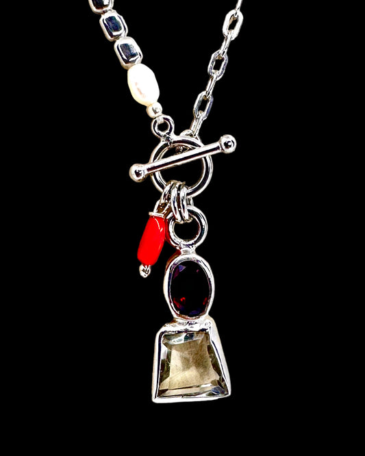 Handmade Seyran Pearl Silver Necklace with Amethyst - Garnet Natural Stones