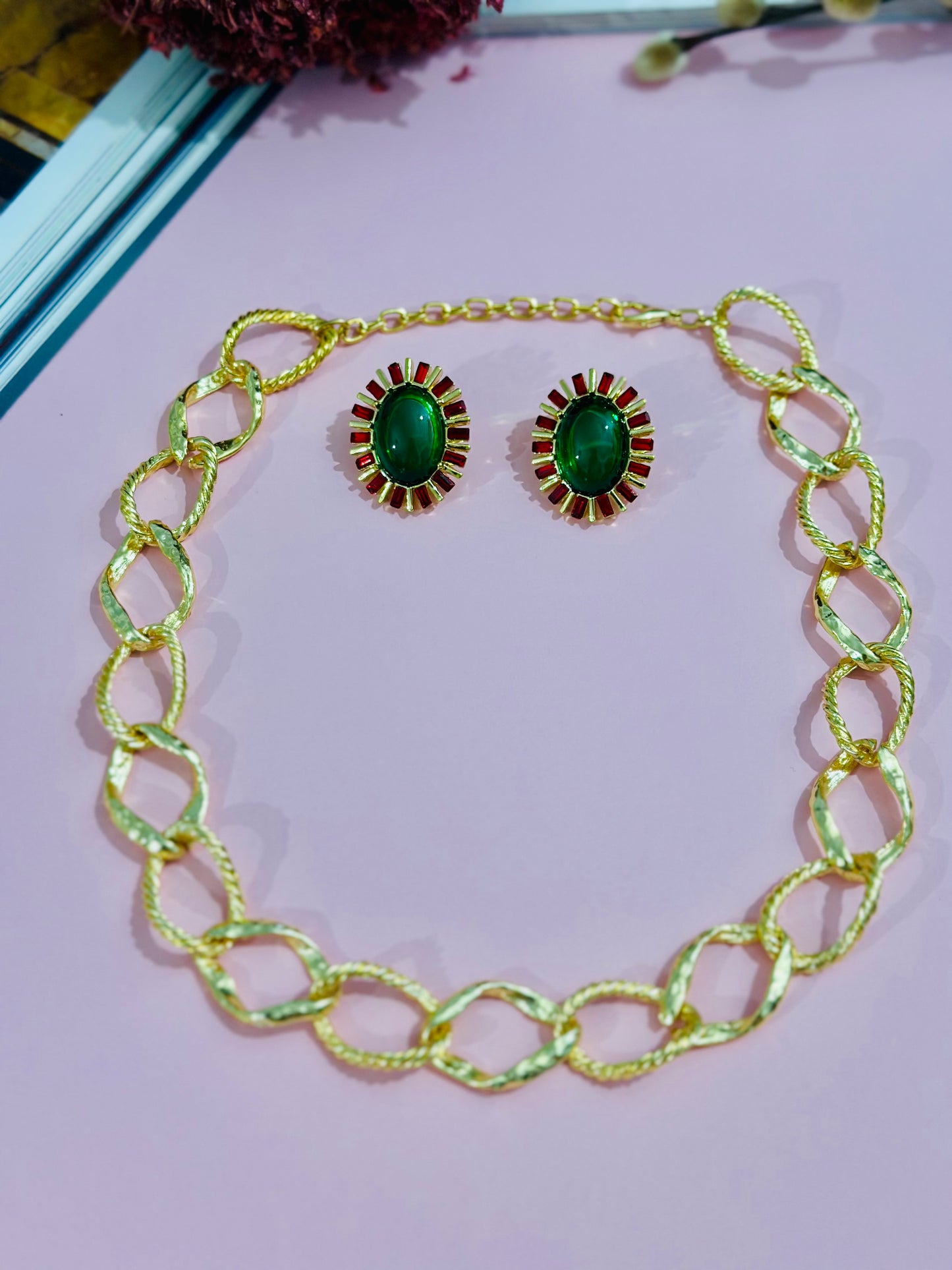 Kırmızı Yeşil Taşlı Küpe Kolye Set