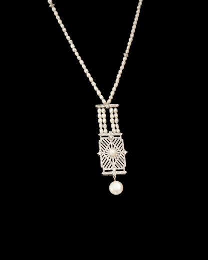 Diamond Pearl Necklace