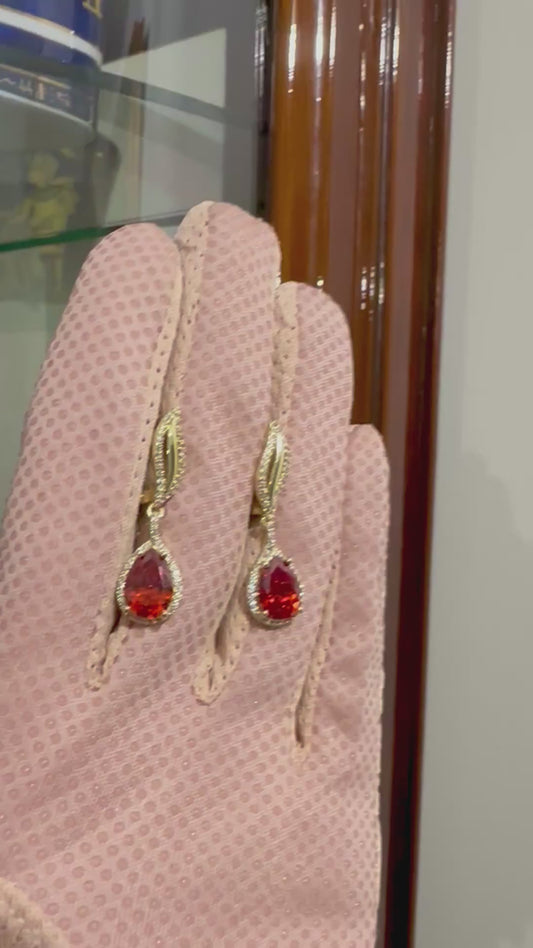 Halef Yıldız Kırmızı Küpe